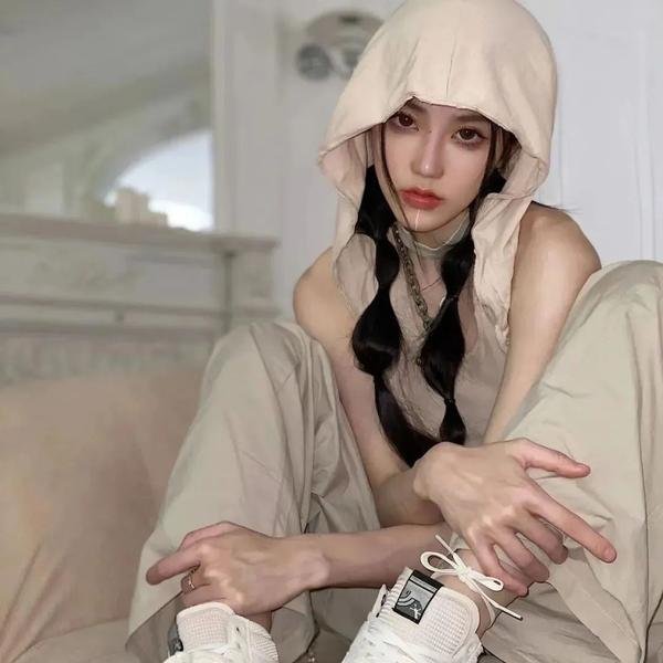 福尔摩斯小姐：失踪的侯爵